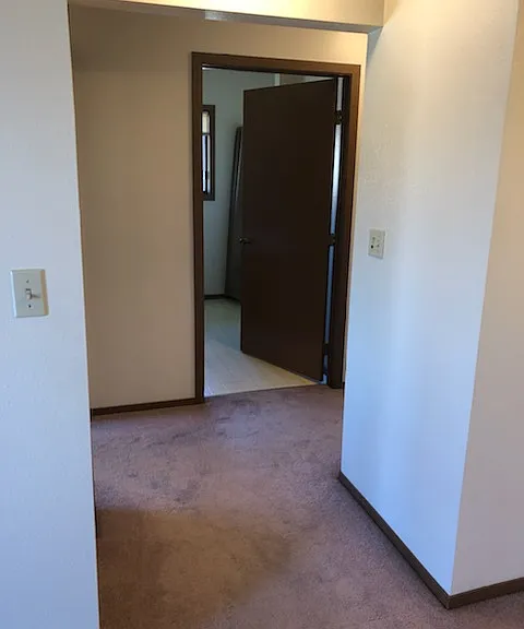 839 Park Ave S #14 — Photo 5