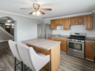 4714 Fowler St, Philadelphia, PA 19127