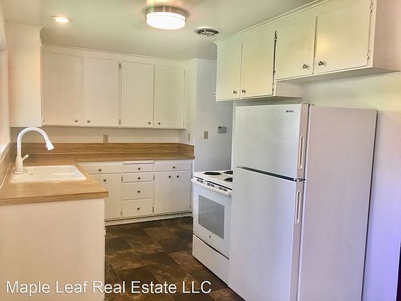 3rd image of 8412 NE 137th St