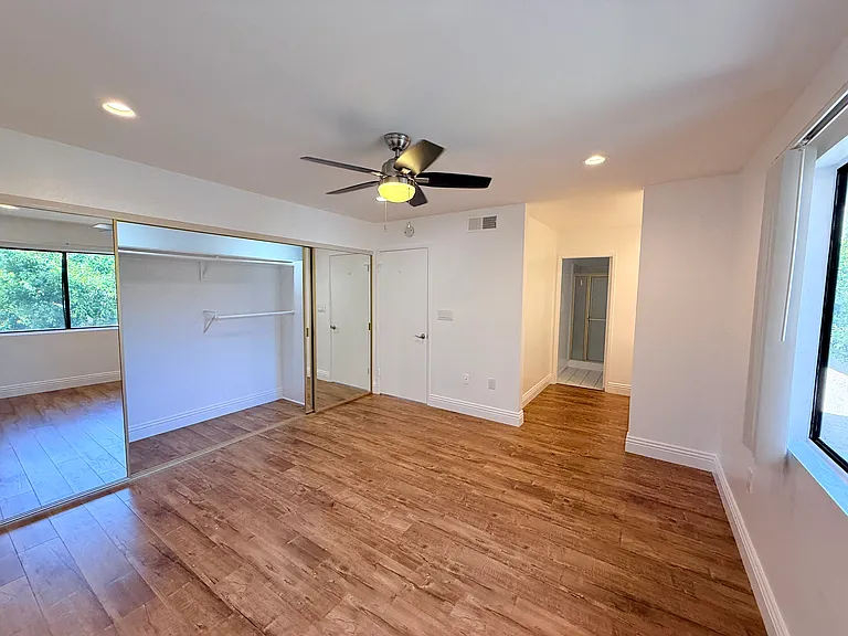 Canyon Villas — Photo 30