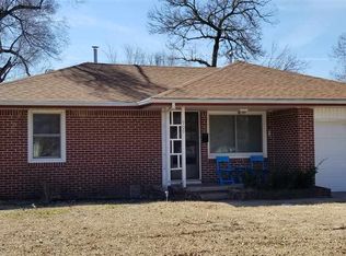 909 W Meikle Rd, Wichita, KS 67217