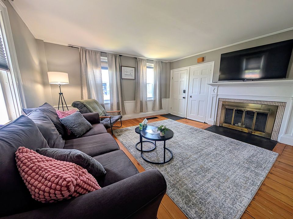 1st image of 306 Riverside Ave #2