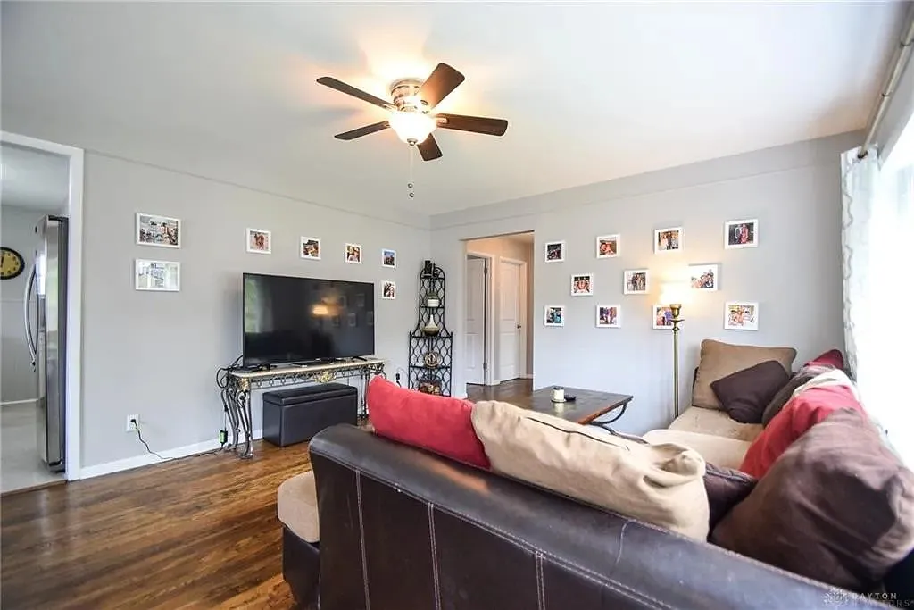 3 bed, 1450 sqft, $1,495 — Photo 4