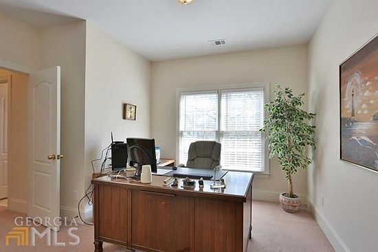 5th image of 1877 Richmond Hill Dr