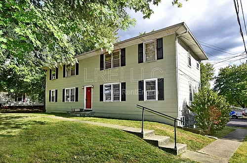 810 W Vine St Photo 1