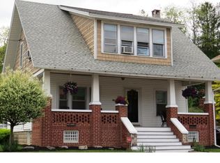 302 S Tulpehocken St, Pine Grove, PA 17963