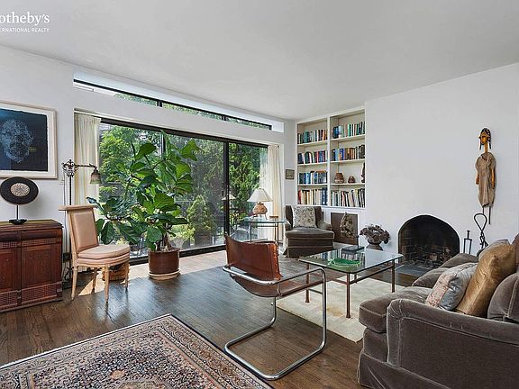3rd image of 436 W 23rd St APT D