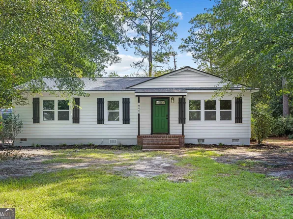 1935 4th St SE, Moultrie, GA 31768