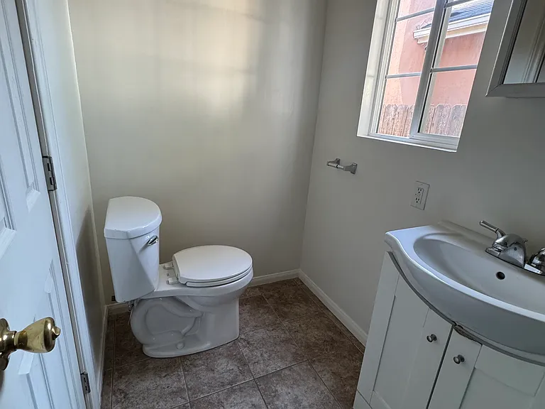 10431 Oro Vista Ave #10431 — Photo 7