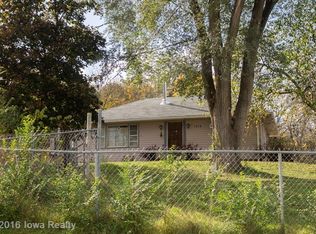 1416 E 40th St, Des Moines, IA 50317