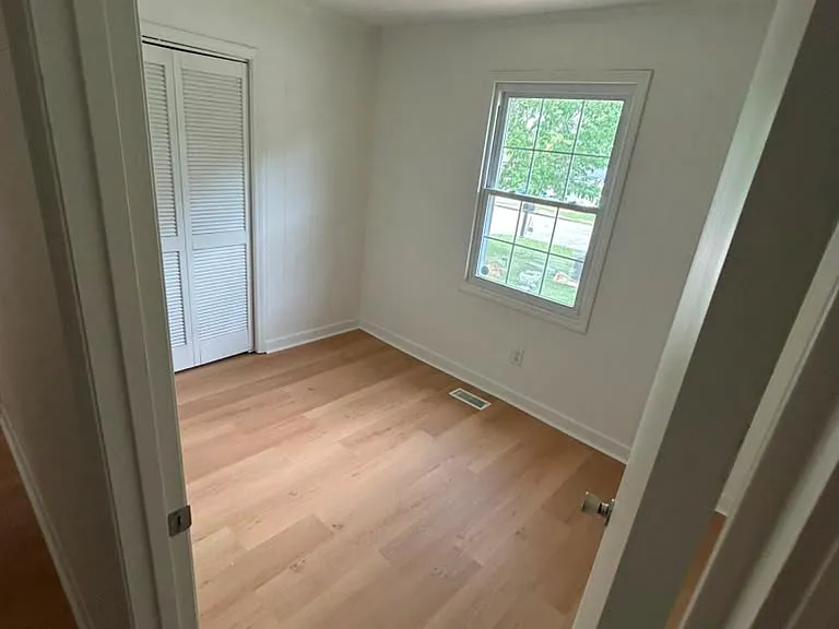 153 Octavia Dr — Photo 4