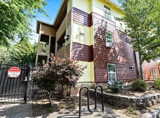 9257 SE Clinton St UNIT 406, Portland, OR 97266