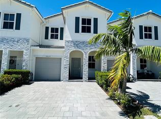 2617 SE 10th St, Homestead, FL 33035