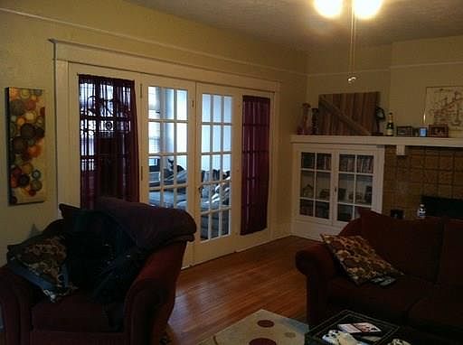 2nd image of 5556 Phillips Ave