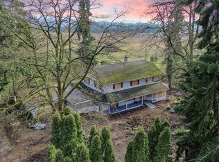 9032 Avondale Rd NE, Redmond, WA 98052