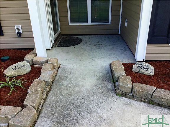 3rd image of 91 SE Pine View Dr
