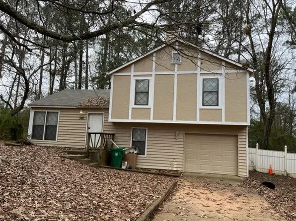 5471 Farmview Close, Stone Mountain, GA 30088