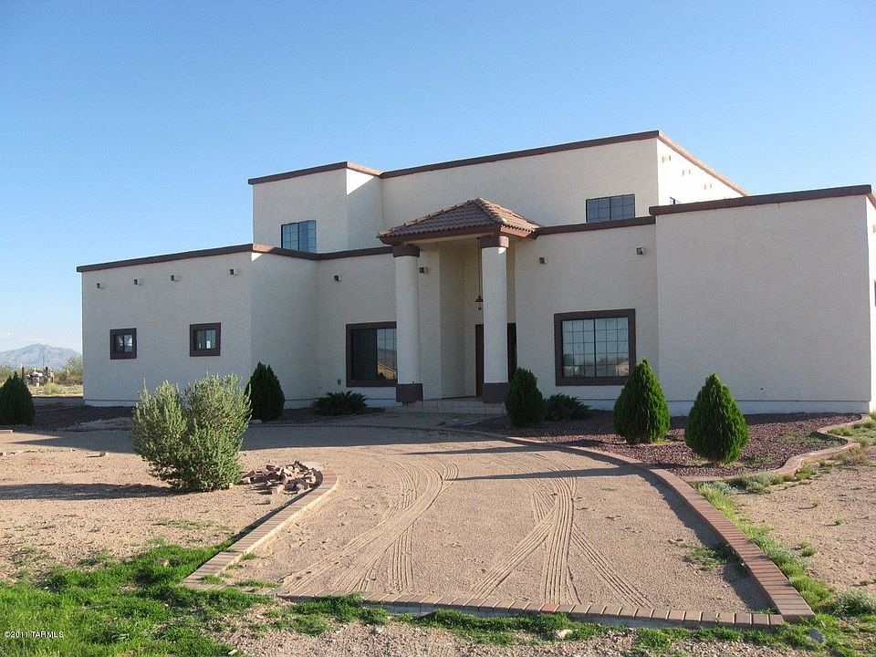 1st image of 6098 E Farmstead Dr