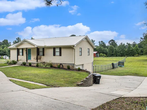 520 Toadvine Rd, Bessemer, AL 35023