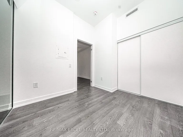 7 Golden Lion Hts #N624 — Photo 21
