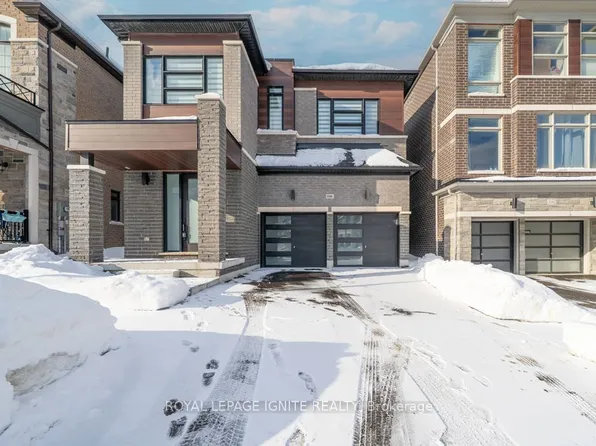 1160 Skyridge Blvd, Pickering, ON L1X 0M3