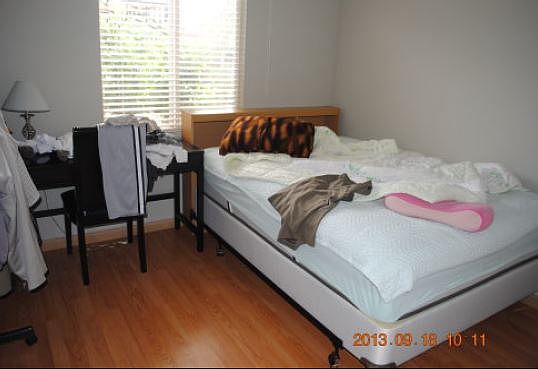 5th image of 648 S Lassen Ct
