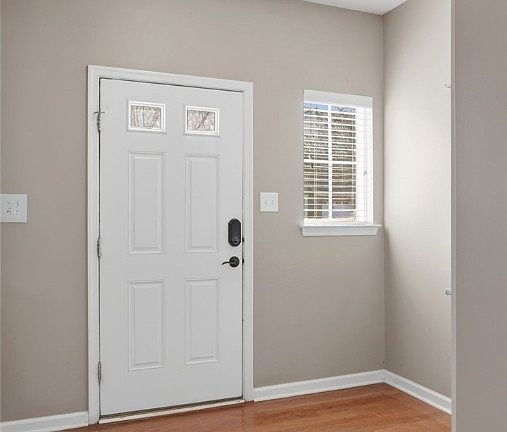 4th image of 8102 Barrowden Ct