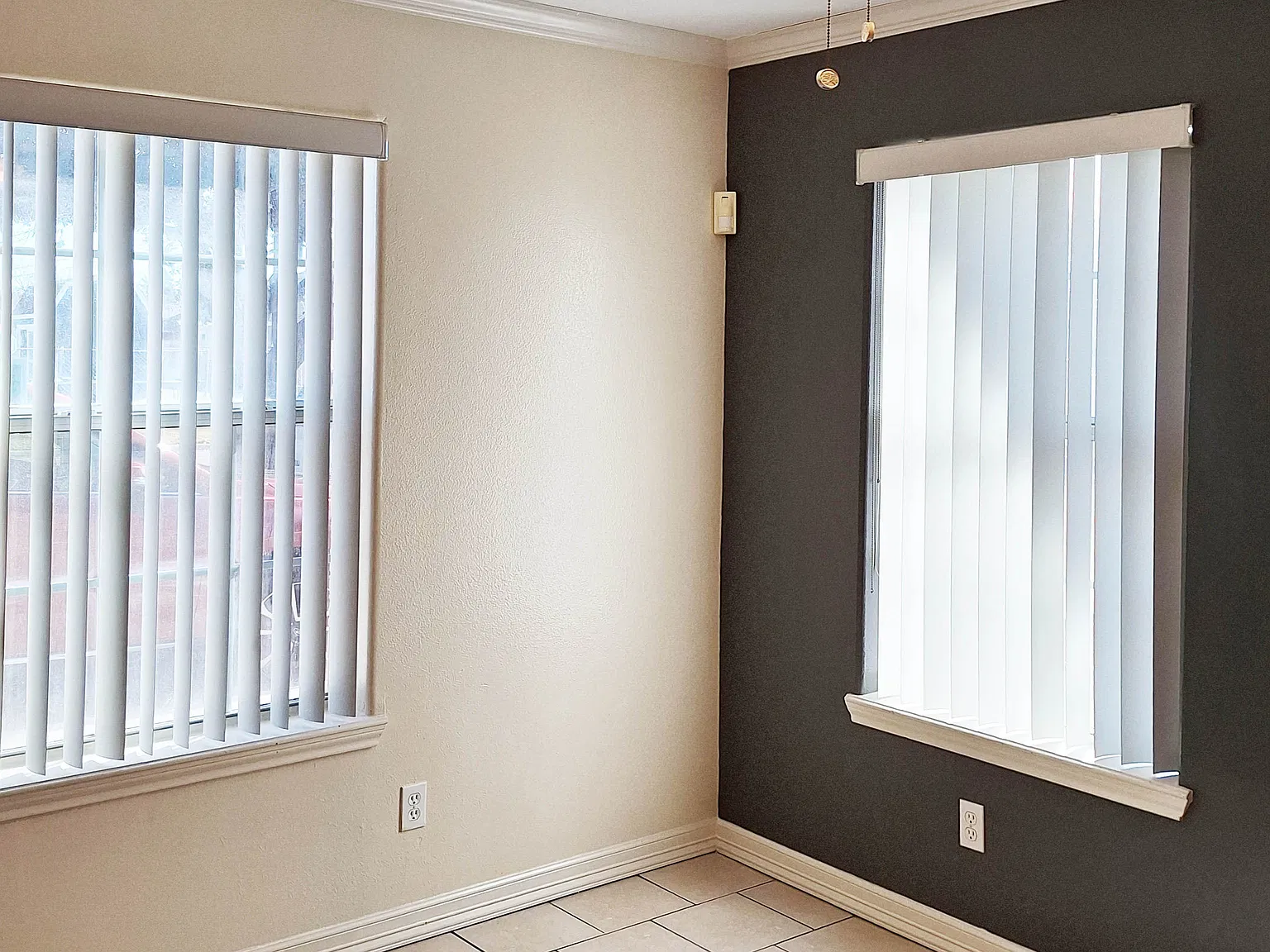 2 bed, 1.5 bath, 978 sqft, $800 — Photo 3