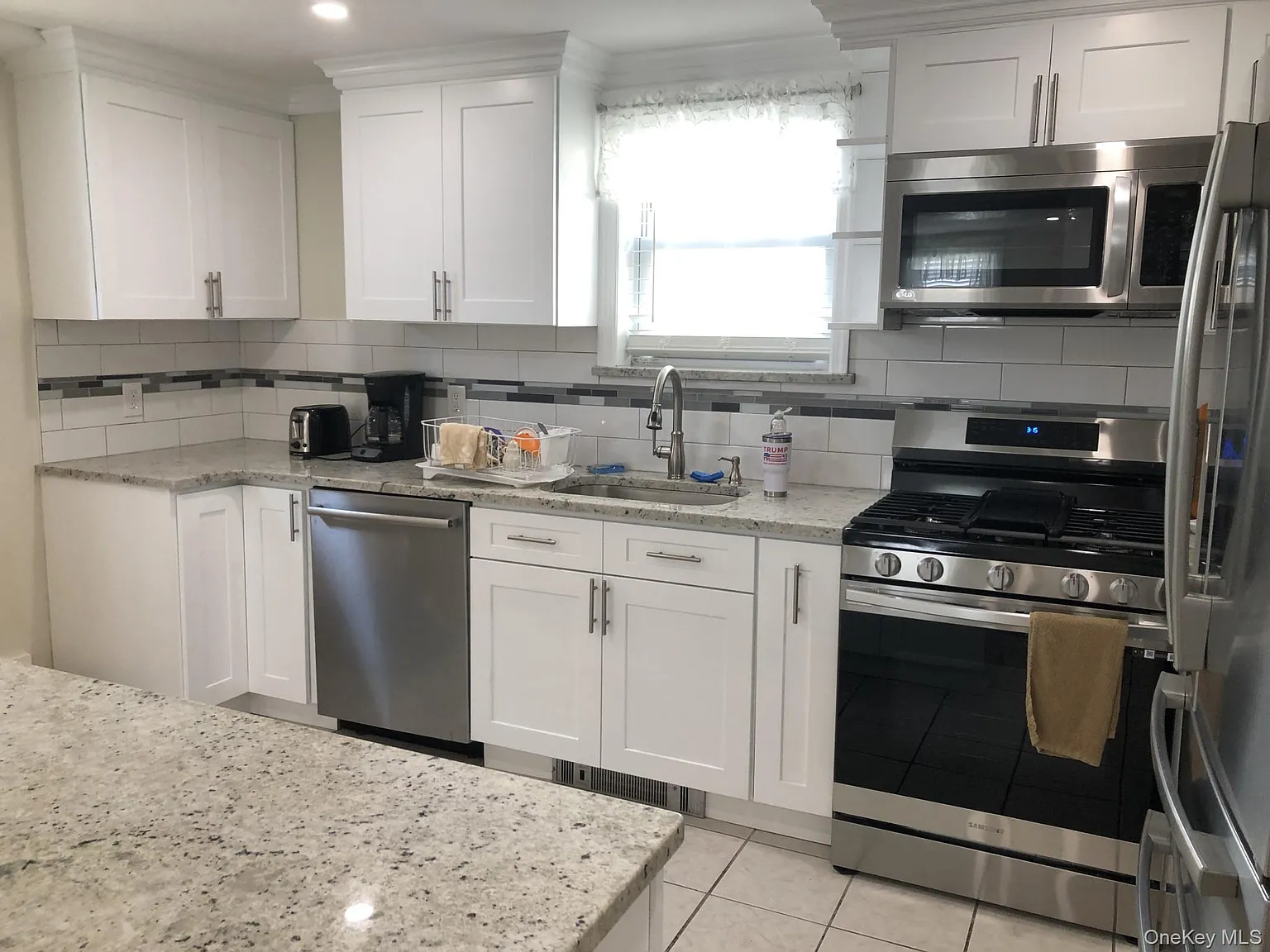 2 bed, 1.0 bath, 850 sqft, $3,500 — Photo 3