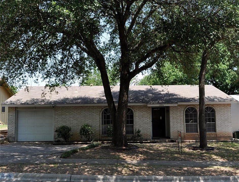 1st image of 1006 Warrington Dr