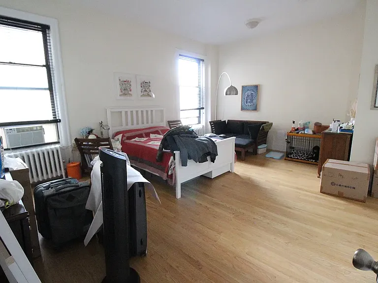 349 W 87th St #5 — Photo 1