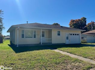 1703 W Acres Dr, Burlington, IA 52601