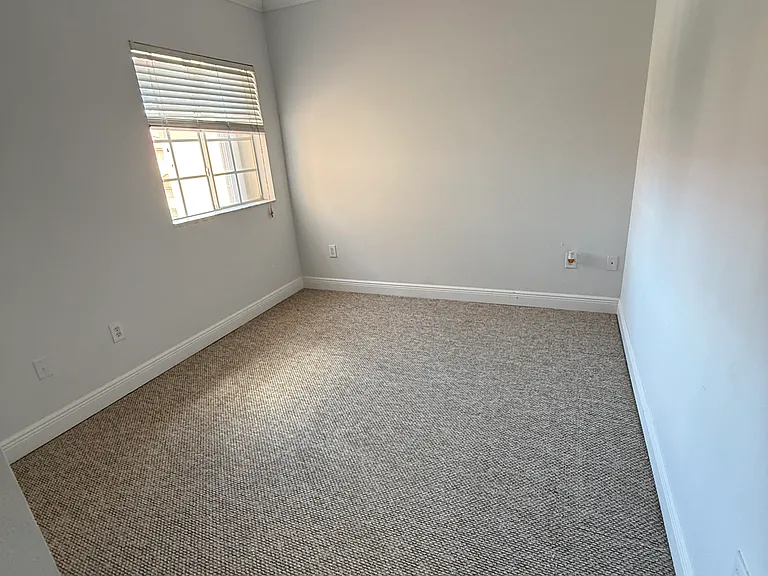 5140 SE Mariner Garden Cir — Photo 24