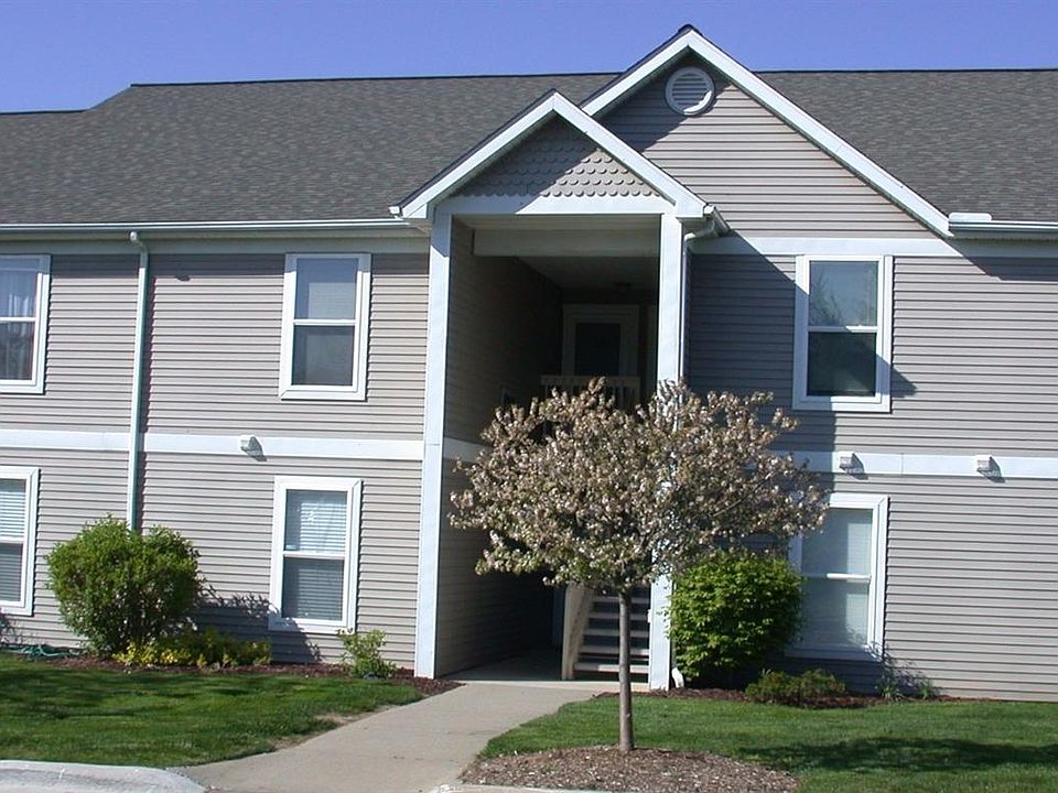 1st image of 1271 Millbrook Trl #100