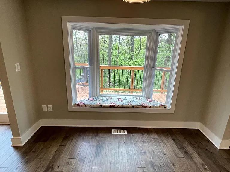3428 Reedy Dr — Photo 10