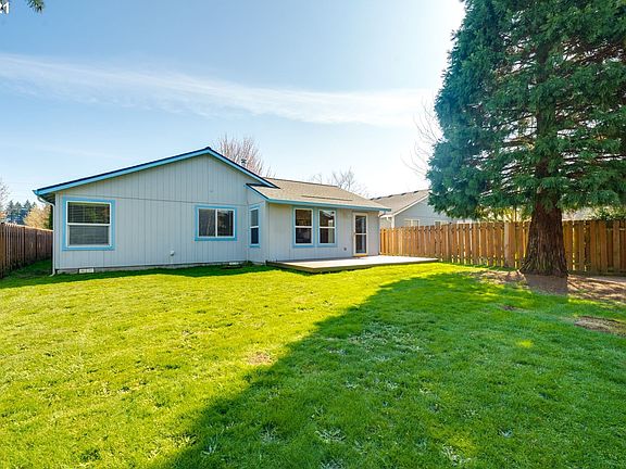 4th image of 3104 NE 161st Ave