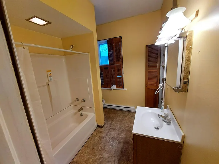 181 Canal St #1 — Photo 16