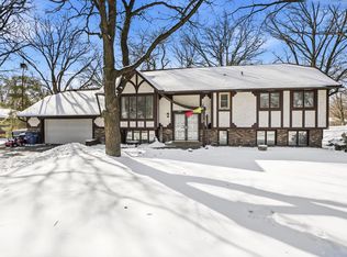 1726 Woodland Rd, Saint Cloud, MN 56304