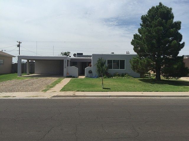 1st image of 2713 N Northwest Dr