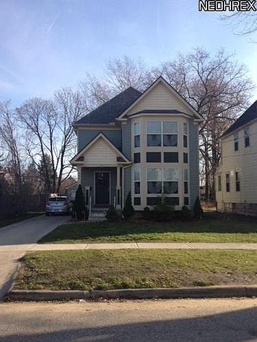 1st image of 849 E 146th St