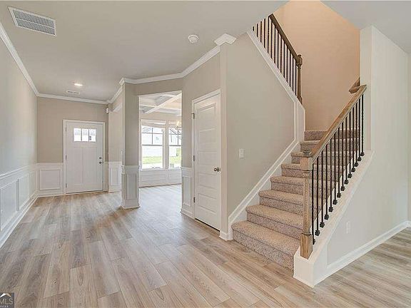 6th image of this home