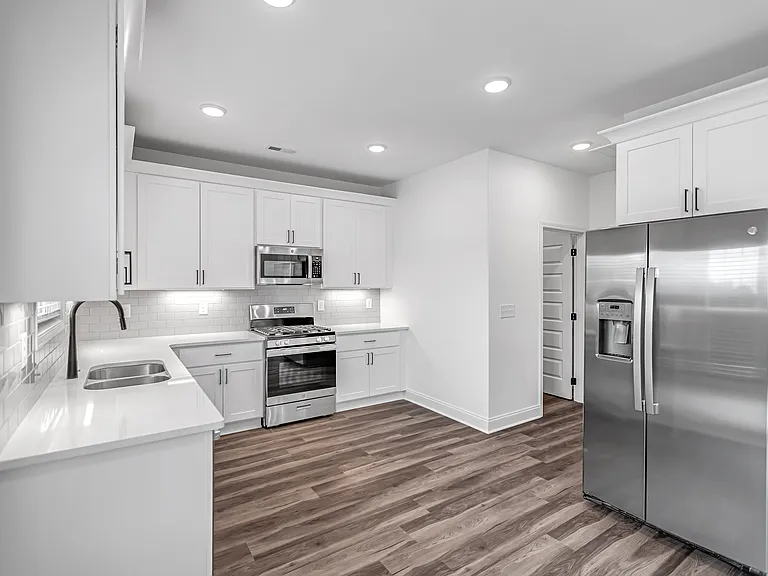 Amber Vista — Photo 38