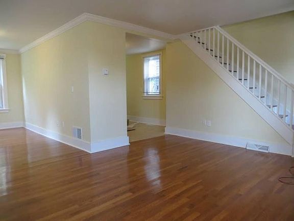 Living Room/Kitchen