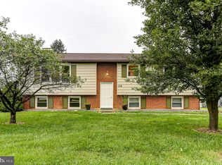 119 Forest Hills Rd, Red Lion, PA 17356