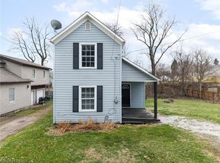 918 Raymond Ave, Barberton, OH 44203