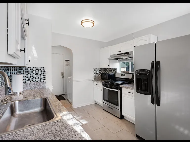 5295 Perry St — Photo 20