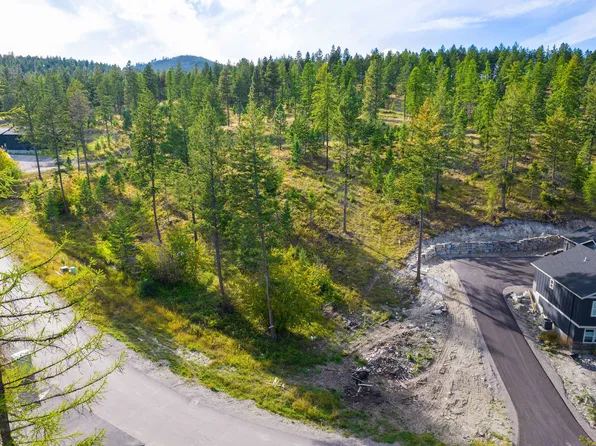 315 Skookum Rd, Lakeside, MT 59922