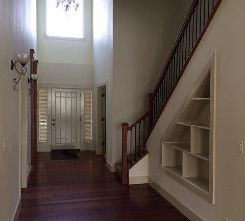 3rd image of 601 Thornwood