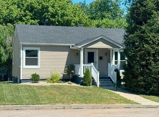 95 Harrison Ave, Cleves, OH 45002