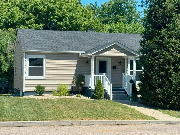 95 Harrison Ave, Cleves, OH 45002